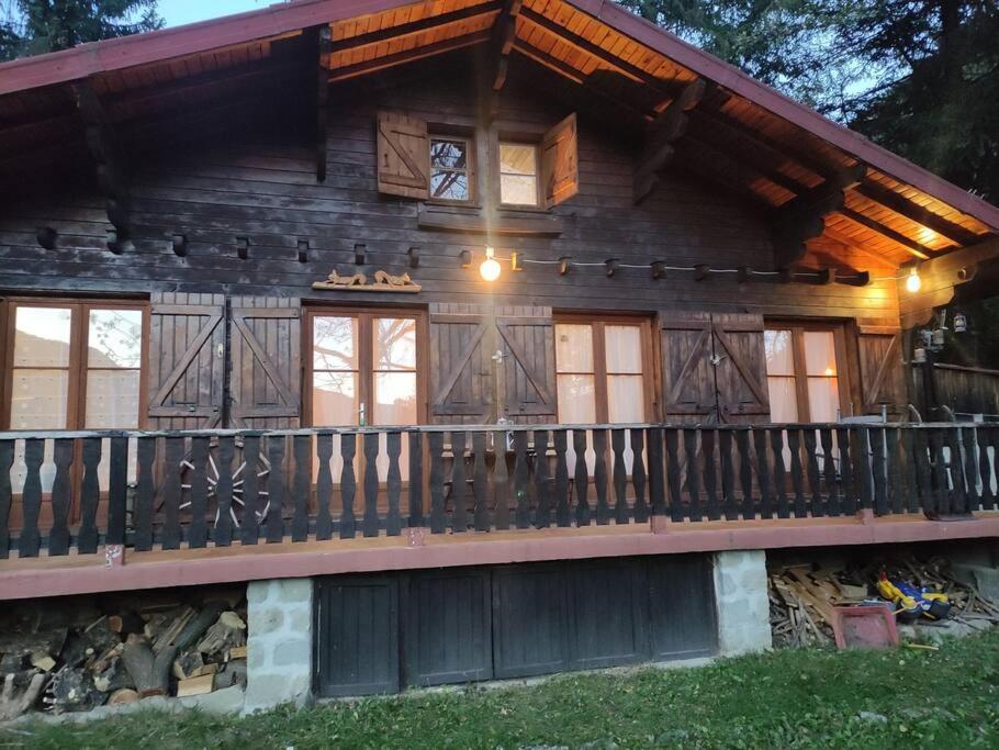 Chalet Accueillant Et Familial Сен-Мартен-Везюби Экстерьер фото